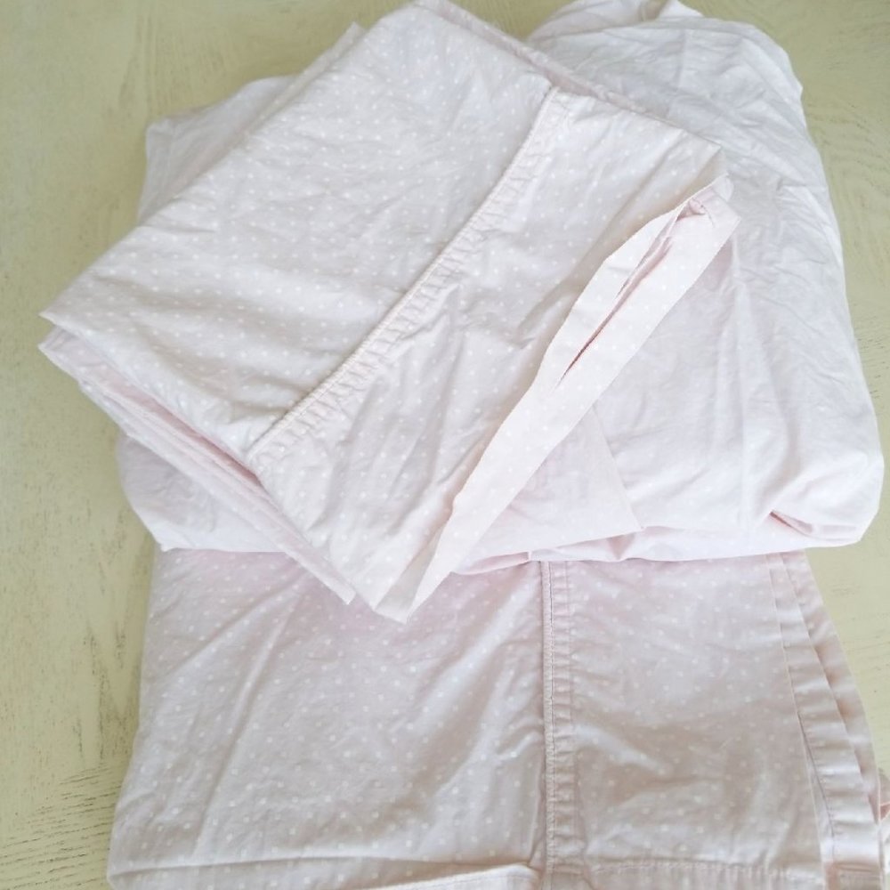 Bloomingdale's Full size beddings